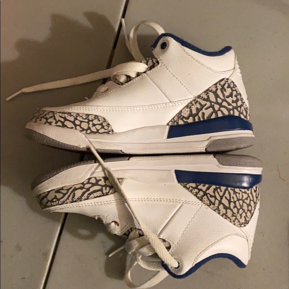 Jordan 3 limited release - Picture 2 of 4